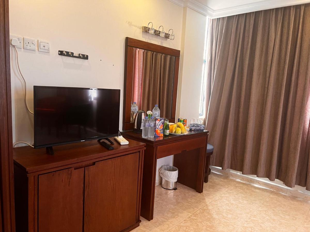 Oscar Hotel Petra วาดี มูซา ภายนอก รูปภาพ
